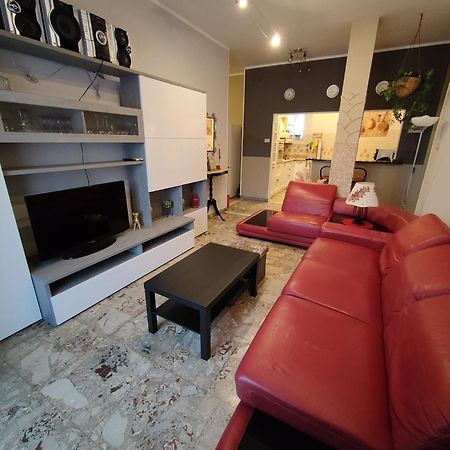 Elegante Appartamento 90 Mq Zona Corticella Fiera Bolonia Exterior foto